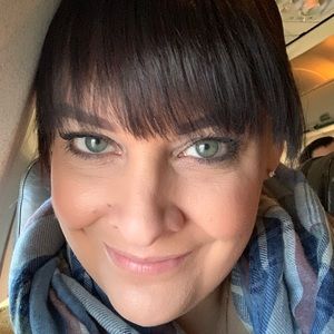 Meet your Posher, Gwen